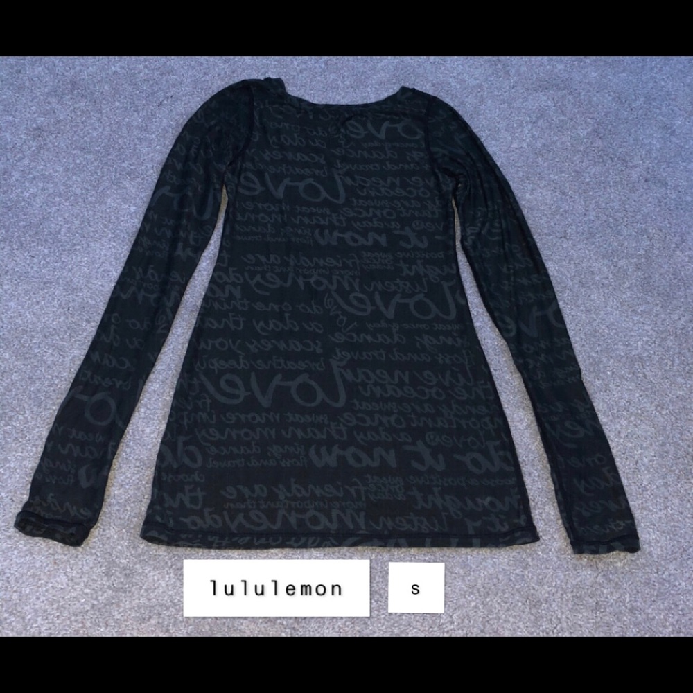 soft lululemon t-shirt